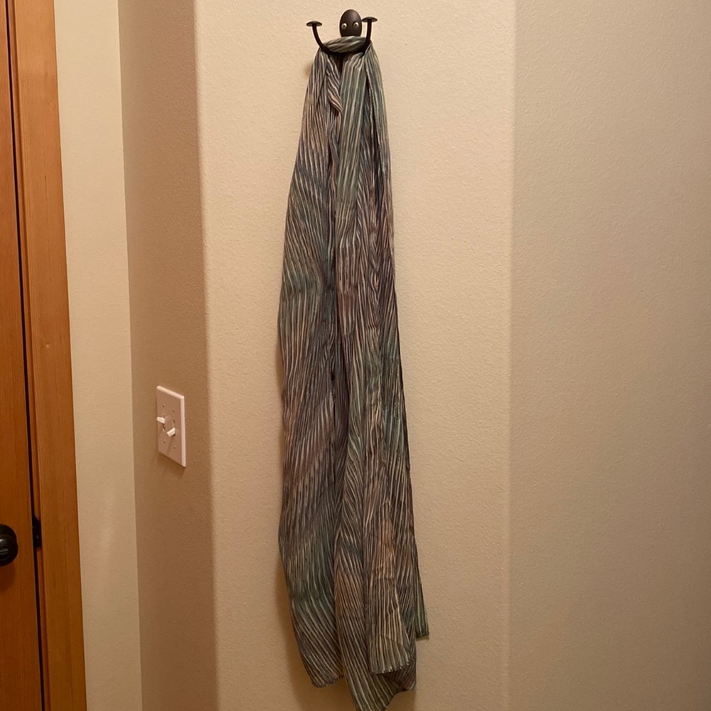 Cabi scarf